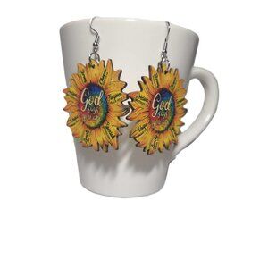 ❤️ 4/$20 New Sunflower earrings Lightweight dangle Uplifting verses faith Yellow